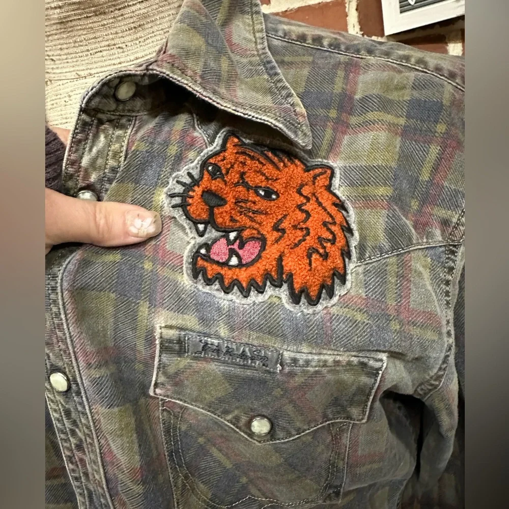 True religion shirt